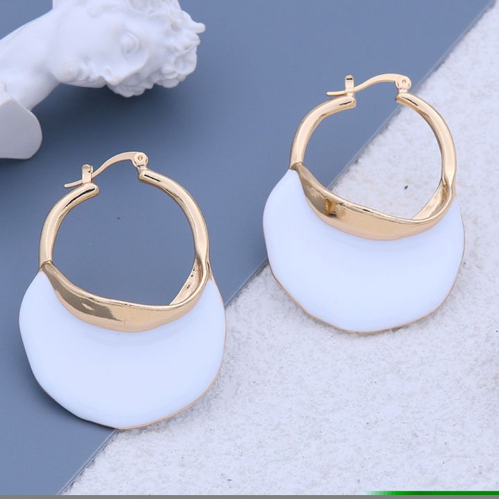 large-gold-hoop-earrings-women