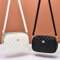 【hot seller】 Womens bag summer all-match female 2023 new trendy Lingge camera ladies Messenger fashion shoulder