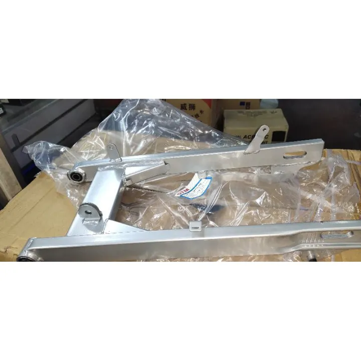 stock swing arm wave 125 i honda wave 100 xrm 125 xrm 110 | Lazada PH