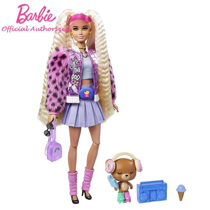 Hãy chiêm ngưỡng bộ phụ kiện tóc vàng Barbie ngọt ngào và đầy phong cách. Với thiết kế đặc biệt, chắc chắn sẽ giúp nàng thêm xinh đẹp và quyến rũ hơn.