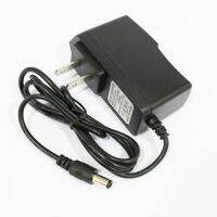 Adaptor 12VDC 1A. model WT-1210 อะแดปเตอร์สำหรับเครื่องใช้ไฟฟ้าที่ใช้ไฟ 12V DC