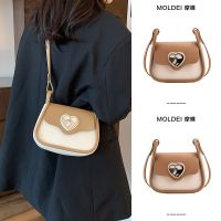 Summer niche all-match high-end foreign style small square bag ladies 2023 new summer texture fashion messenger bag 【BYUE】