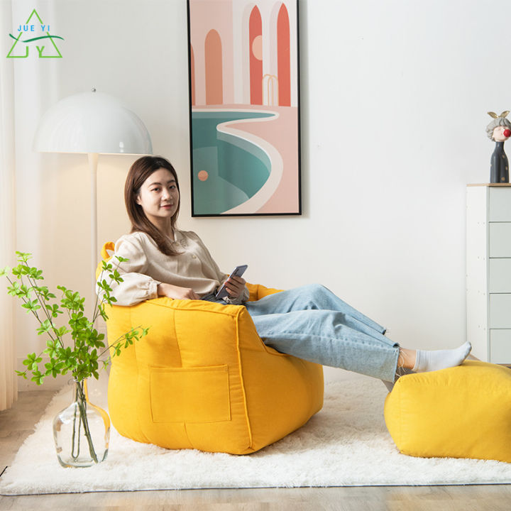 KS Ghế Sofa Lười Mới Ghế Lười Tatami Đơn Phòng Ngủ Sáng Tạo Ban - Phòng ngủ của bạn sẽ trở nên tươi sáng và sáng tạo hơn với ghế lười tatami của KS. Sản phẩm mang lại sự thoải mái và độc đáo cho phòng ngủ của bạn. Bạn có thể giác ngủ tuyệt đối và thư giãn trong không gian riêng của mình với ghế sofa lười đơn này. Sản phẩm hoàn hảo cho phòng ngủ của bạn!