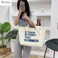 กระเป๋าเงินเรียบง่ายลำลอง RUOHE กระเป๋า Tas Kosmetik ขนาดใหญ่ลายตัวอักษรของเด็กผู้หญิงกระเป๋าเก็บของผ้าใบกระเป๋าสะพายไหล่กระเป๋าถือสตรีกระเป๋าสะพายเกาหลี