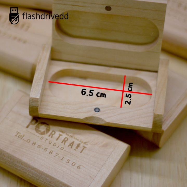 น่าซื้อ-แฟลชไดรฟ์ไม้เมเปิล-พร้อมกล่อง-ฟรีเลเซอร์โลโก้-maple-usb-stick-bearing-box-engraving-laser-logo-very-hot