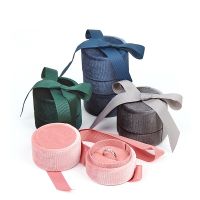 【LZ】○  Rodada Veludo Caixas De Jóias Anel Colar Brincos De Armazenamento Organizador De Presente Bow Display Recipiente De Embalagem para Cerimônia De Casamento