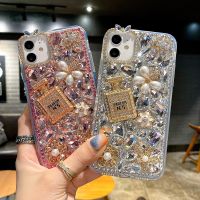 เคสโทรศัพท์ติดเพชรขวดน้ำหอมแวววาวสำหรับ IPhone 15 14 13 12 11 Pro Max X XS XR 6 7 8 Plus เคสพลอยคริสตัลกลิตเตอร์14Pro