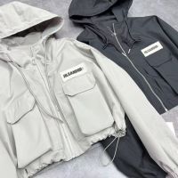 【High Quality】Autumn 23 New Casual Hooded Pocket Sticker Decoration Zipper Short Trench Coat​