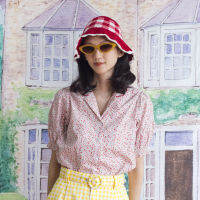 Open Collar Summer Blouse - Tiny Field: Pink &amp; Red | เสื้อฮาวายแขนสั้นปกหยัก ผ้าคอตตอนพิมพ์ลายดอกไม้สีชมพู