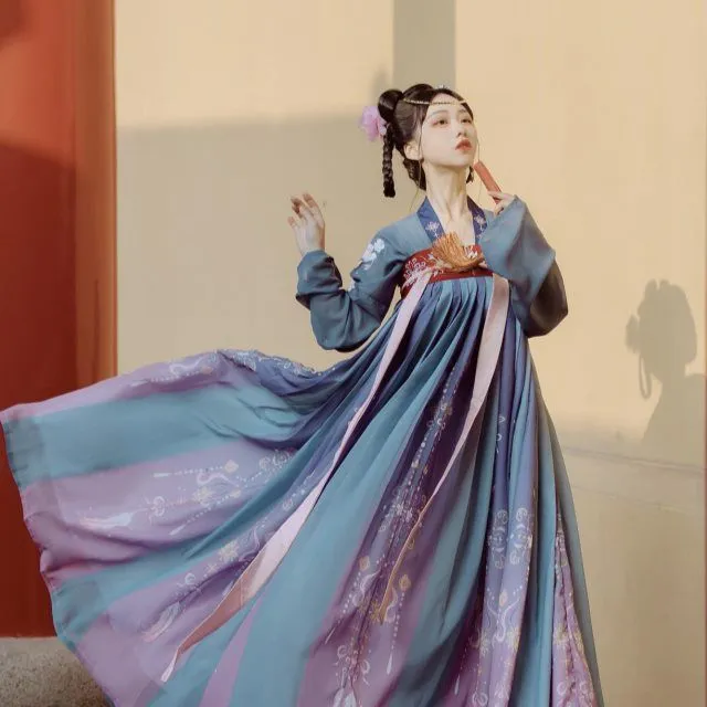 Ready stock】 Summer Chinese Hanfu Princess Dress Women Fairy Folk with  Kimono Female Dance Oriental Costume Chinese Clothes 