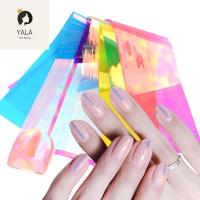 YALA 8 สี สติ๊กเกอร์ติดเล็บ DIY ตกแต่งเล็บเกล็ด รูปลอกกลิตเตอร์กระจก ตกแต่งเล็บ ฟอยล์แก้วแตกออโรร่า ฟิล์มติดเล็บ เลเซอร์กระดาษแก้ว