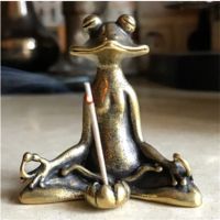 Copper Animal Sculpture Incense Burner Retro Brass Meditate Zen Buddhism Frog Statue Small Ornament Home Desk Decoration Tea Pet