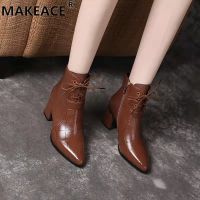 Autumn and Winter New Pointed Short Boots 35-42 Leather Zipper Closed Fashion Boots Calf Boots Martin Boots Casual Womens Shoes