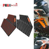 แผ่นถังน้ำมันมอเตอร์ไซค์ HOTnew/สติกเกอร์ป้องกันมือจับ/แผ่นป้องกันสำหรับ KTM DUKE 390 200 DUKE200 DUKE125 DUKE390 2012-2016