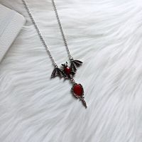 Gothic Hip Hop Necklace Ladies Girl Bat Cross Pendant Jewelry Vintage Scarlet Mirror Party Necklace Necklace Fashion Chain Necklaces