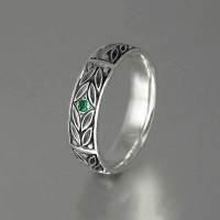 Huitan Retro Anniversary Gift Ring For Women With Vintage Leaves Engraved With One Tiny Green Cubic Zircon Stone Finger Rings