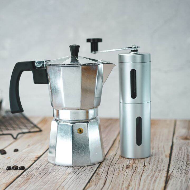 mokapot-6cup-300-ml-ที่บดกาแแฟมือหมุน-สแตนเลส-หม้อต้มกาแฟสด-อลูมิเนียมอัลลอยมีน้ำหนักเบา-แข็งแรง-ทนทาน-เครื่องชงกาแฟ