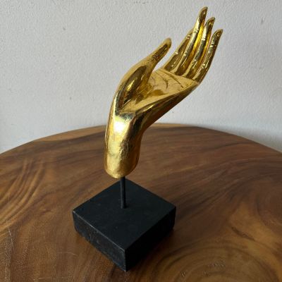 ไม้แกะสลักรูปมือ มือสีทอง ตั้งบนฐาน ของตกแต่ง ห้องรับแขก วัด รีสอร์ท โรงแรม ทองคำเปลว สูง 25 ซม. **ฝีมือคนไทย** Hand paint Gold Wood Carved Buddha Hand