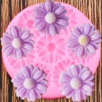 Beautiful Daisy Flower Silicone Molds Cupcake Topper Fondant Mould Cake Decorating Tools Kitchen Baking Mold Chocolate Moulds Bread  Cake Cookie Acces