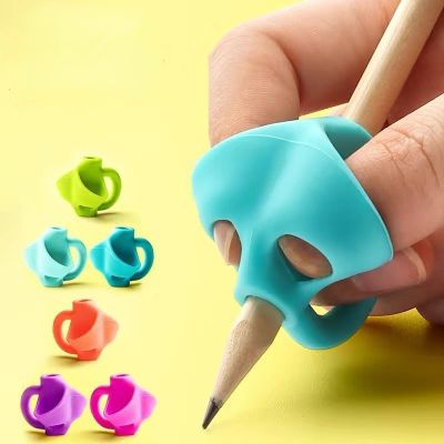 【CW】☞  3 Silicone Holder Children Writing Stationery Aid Grip Posture Correction Device Piece/ Set