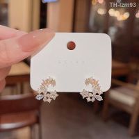 ? เครื่องประดับ S925 silver needle light luxury niche C shape flower earrings female temperament ins tide joker zircon butterfly earrings earrings