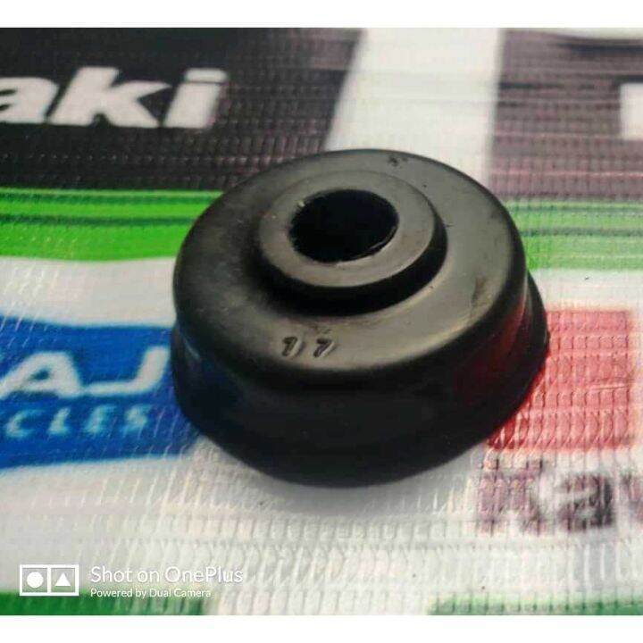 SPARK PLUG GROMMET Rouser 180 200 220 NS200 200NS RS200 Dominar 400