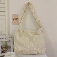 LASGO Little white rabbit a few summer new small daisy cotton and linen shoulder bag literature and art small fresh cloth bag student canvas bag Messenger