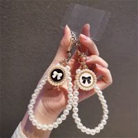 Universal Mobile Phone Pink Bow Pearl Bracelet Anti-fall Anti-lost Hand Strap For iPhone 14 13 pro max Samsung Flip 4 S23 Ultra Phone Charms