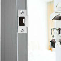 OUNONA 3 pcs ประตูความปลอดภัย Strike แผ่นสแตนเลสประตูเสริมแผ่น Deadbolt Latch Plates