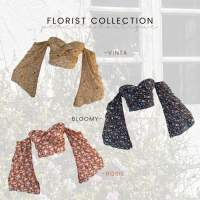 Perchta.boutique - Florist Collection 3 เสื้อเปิดไหล่แขนพริ้วลายดอกไม้