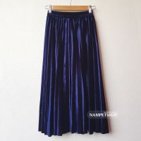 กระโปรงพลีทผ้ากำมะหยี่ Gold velvet pleated skirt (Free Size)