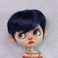 Qbaby วิกตุ๊กตา BJD เหมาะสำหรับตุ๊กตาขนาดตุ๊กตาเครื่องประดับวิกผมของเล่นผ้าไหมอุณหภูมิสูงสำหรับผู้ชายผมสั้นหล่อเครื่องประดับตุ๊กตา