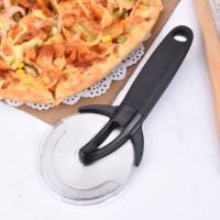 Stainless Steel Wheeled Pizza Cutter Non-slip Pastry Dough Cutting Tool Slicer Knife Rotary Pie Knife Cake Baking Wheel Knife