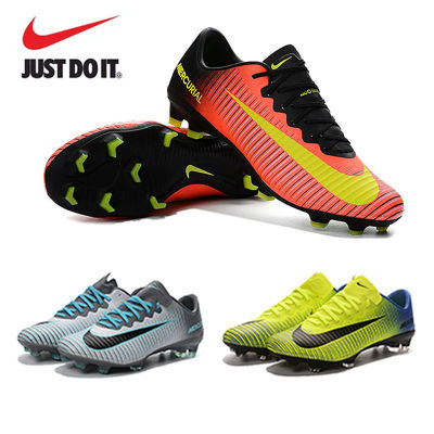 【บางกอกสปอต】Nike＿รองเท้าฟุตบอลพรีเมี่ยม รองเท้าฟุตบอลหมุดย้ำกันลื่นที่ขายดีที่สุด รองเท้าวิ่งกีฬา