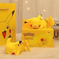 YOUUAN แฟชั่นที่สร้างสรรค์โปเกมอนของเล่นเด็กไฟกลางคืนภาพอนิเมะแสงนุ่ม Pikachu