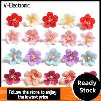 V-ELECTRONIC 50pcs มินิมินิ หัวดอกเชอรี่เทียม ผ้าไหมสีขาว การตกแต่งงานแต่งงาน ผ้าซากุระ ดีไอวาย อุปกรณ์เสริมพวงหรีด ดอกไม้ปลอมขนาดเล็ก ของตกแต่งบ้าน