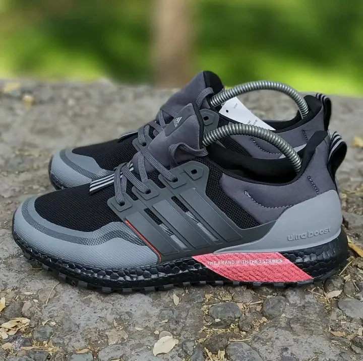 adidas ultra boost grey and red