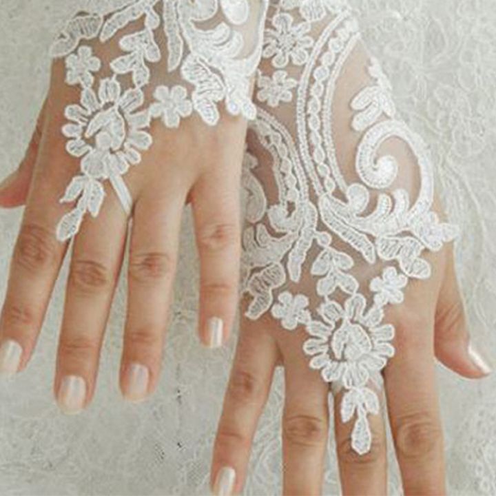 short-wedding-gloves-ivory-bridal-fingerless-ladies-guantes-accessories