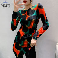 YIMEI เสื้อเชิ้ตยาวปานกลางผ่าล่างสำหรับผู้หญิงดีไซน์ใหม่2023อารมณ์ความยาวระดับกลางเข้ารูปพอดีแฟชั่นเสื้อยืดผ้าตาข่ายพิมพ์ลายอเนกประสงค์สำหรับฤดูใบไม้ร่วง