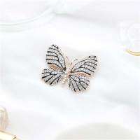 New Luxury wedding animal rhinestone brooch Drop oil butterfly insect clothing accessories brooches Woman