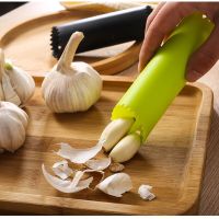 Garlic Stripper Tube Peeling Garlic Peeling Silicone Garlic Peeler Peel Easy Useful Kitchen Tools Non-toxic Safety Gadget Graters  Peelers Slicers