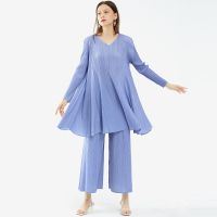 2023 Hot Miyake pleated suit womens spring high-end mid-length solid color top large size loose wide-leg pants two-piece set