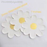 10Pcs 7 Inches Daisy Picnic Tableware Disposable Plate Flower Dinner Plate Cake Tray for Kids Birthday Baby Shower Party Decor