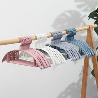 {HAOY Department Store} 5/10Pcs /Batch Household Traceless Clothes Hanger Clothes Hanger Antiskid And Space Saving Hangers For Clothes