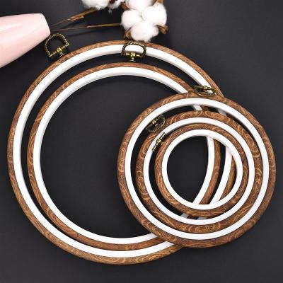 Sewing Tool Round Bamboo Embroidery Hoops Frame Set Plastic Embroidery Hoop Rings For DIY Cross Stitch Needle Craft Tool Needlework