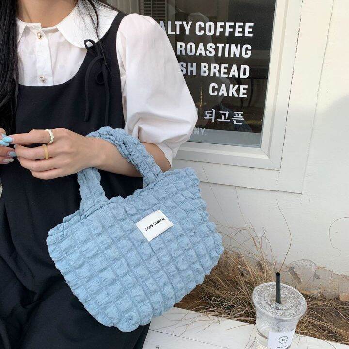 portable-ins-bag-womens-new-bubble-cloud-bag-girl-heart-portable-hand-bag-going-out-mummy-bag-student-lunch-box-bag