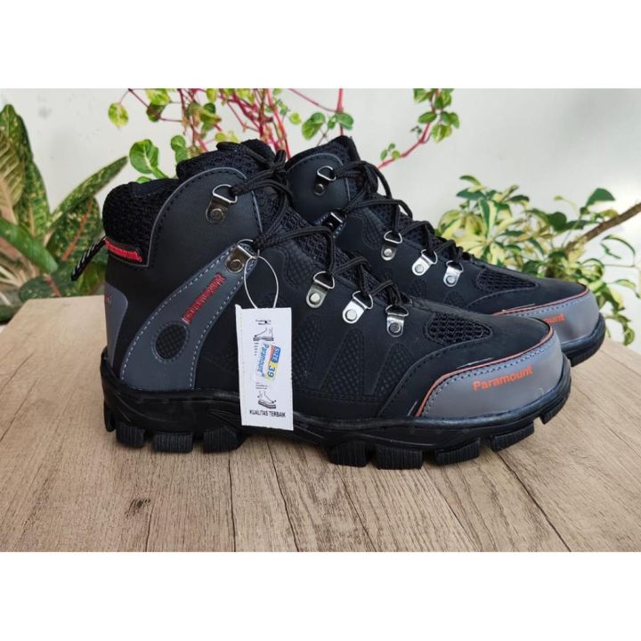 Rottweil Sepatu Safety Pria Boots Cocok Untuk Adventure Touring Hiking Tracking Ujung Besi