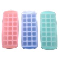 Ice Cube Trays,3 Packs Flexible Silicone Ice Cube Molds Tray with Lids, Ice Trays Make 63 Ice Cube, Stackable Durable