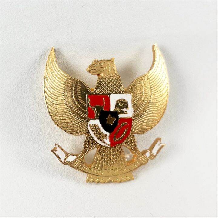 Pin Garuda Pancasila Lambang Lencana Bros Paskibra Kuningan Resin