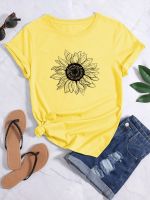 Casual Sunflower Print T-shirt, Crew Neck Loose Short Sleeve Fashion Tops, Womens Clothing